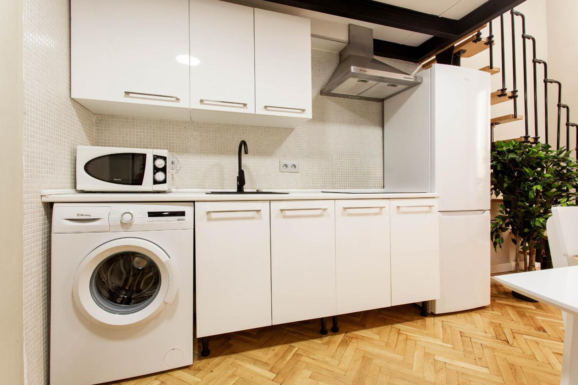 Ferienwohnung Tirso Loft En Madrid Exterior foto
